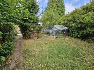 Photo 2- click for photo gallery